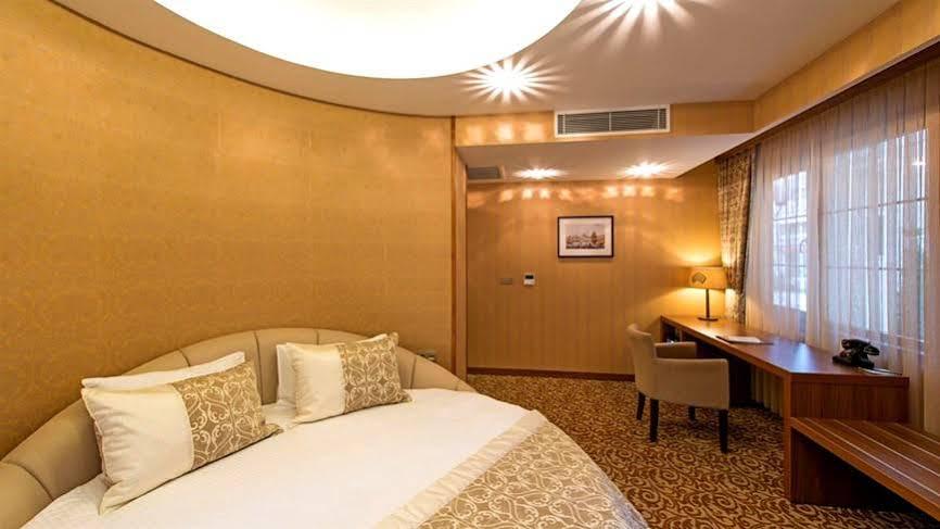 Cesmeli Konak Hotel Силиври Экстерьер фото